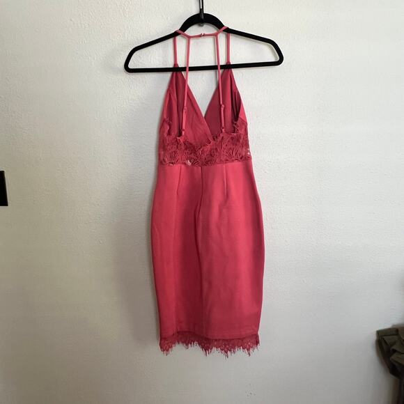 New ASTR The Label Peeking Lace Halter Bodycon Dress Red Baroque Sleeveless Sz S - Picture 2 of 4